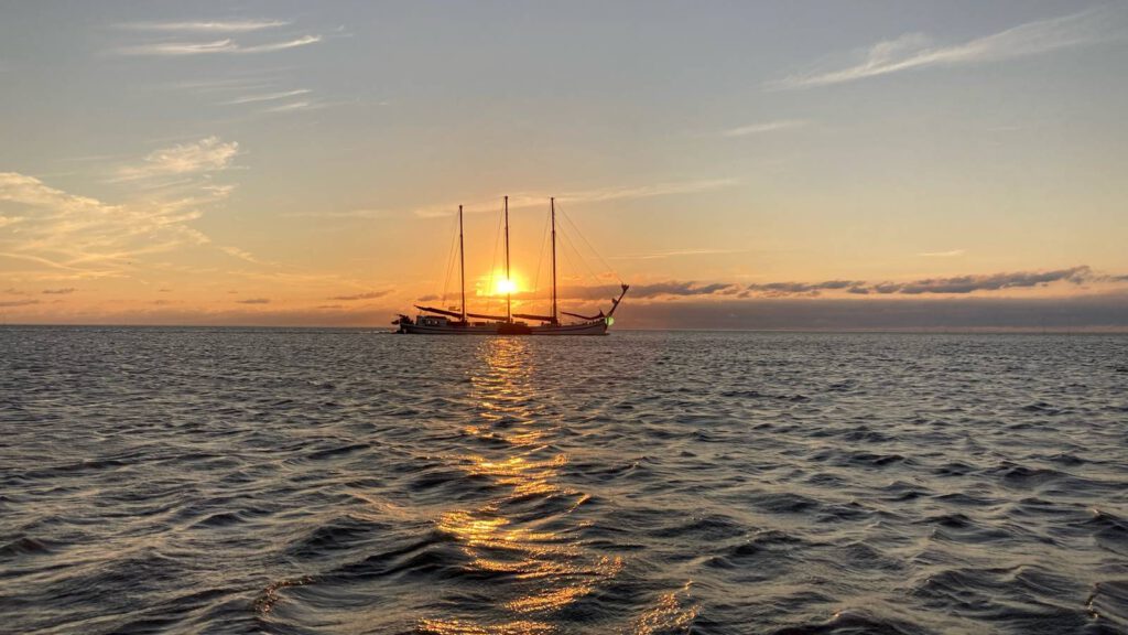 De Zee Kust de Wadden met Holland Sail